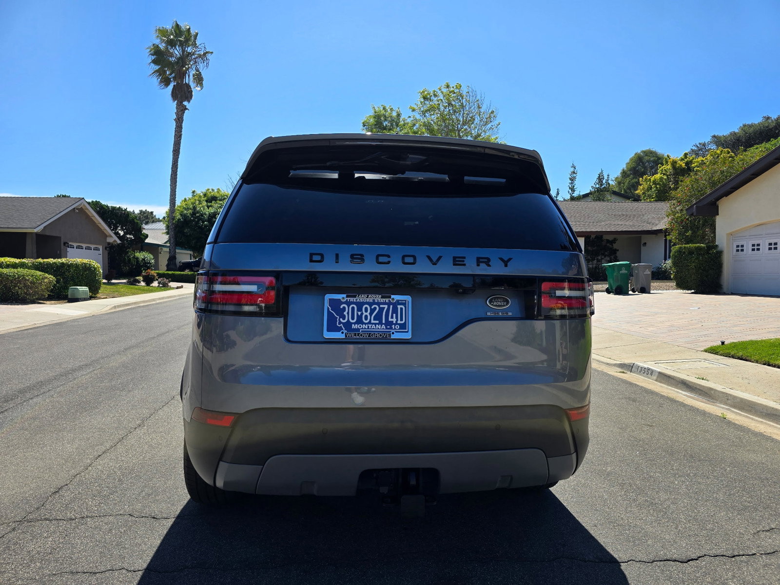 Used 2018 Land Rover Discovery HSE AWD/4WD image 12