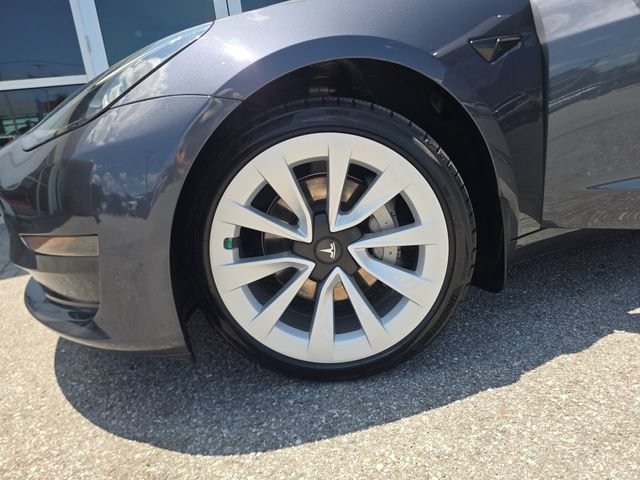Used 2023 Tesla Model 3 Standard Range RWD image 28