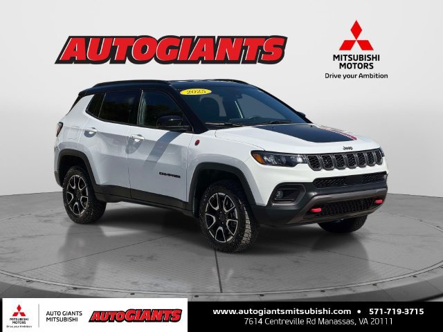 Used 2025 Jeep Compass Trailhawk
