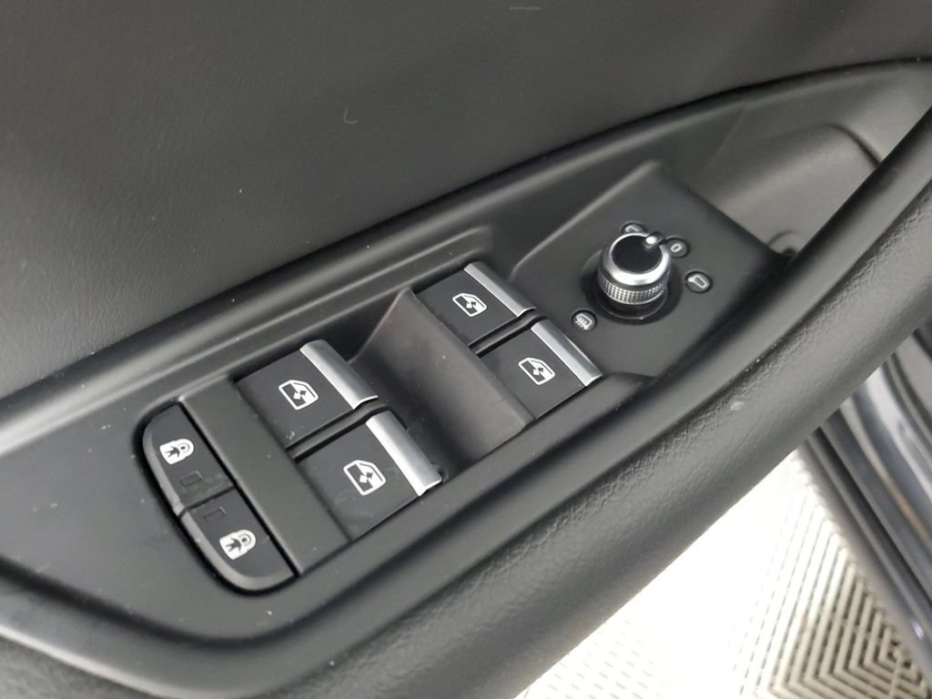Used 2020 Audi A4 2.0T Premium w/ Convenience Package FWD image 18