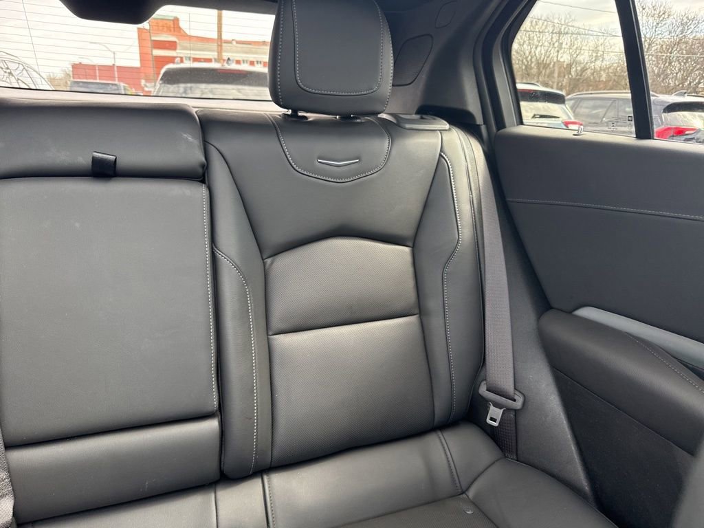 Used 2022 Cadillac XT4 Premium Luxury w/ Technology Package image 16