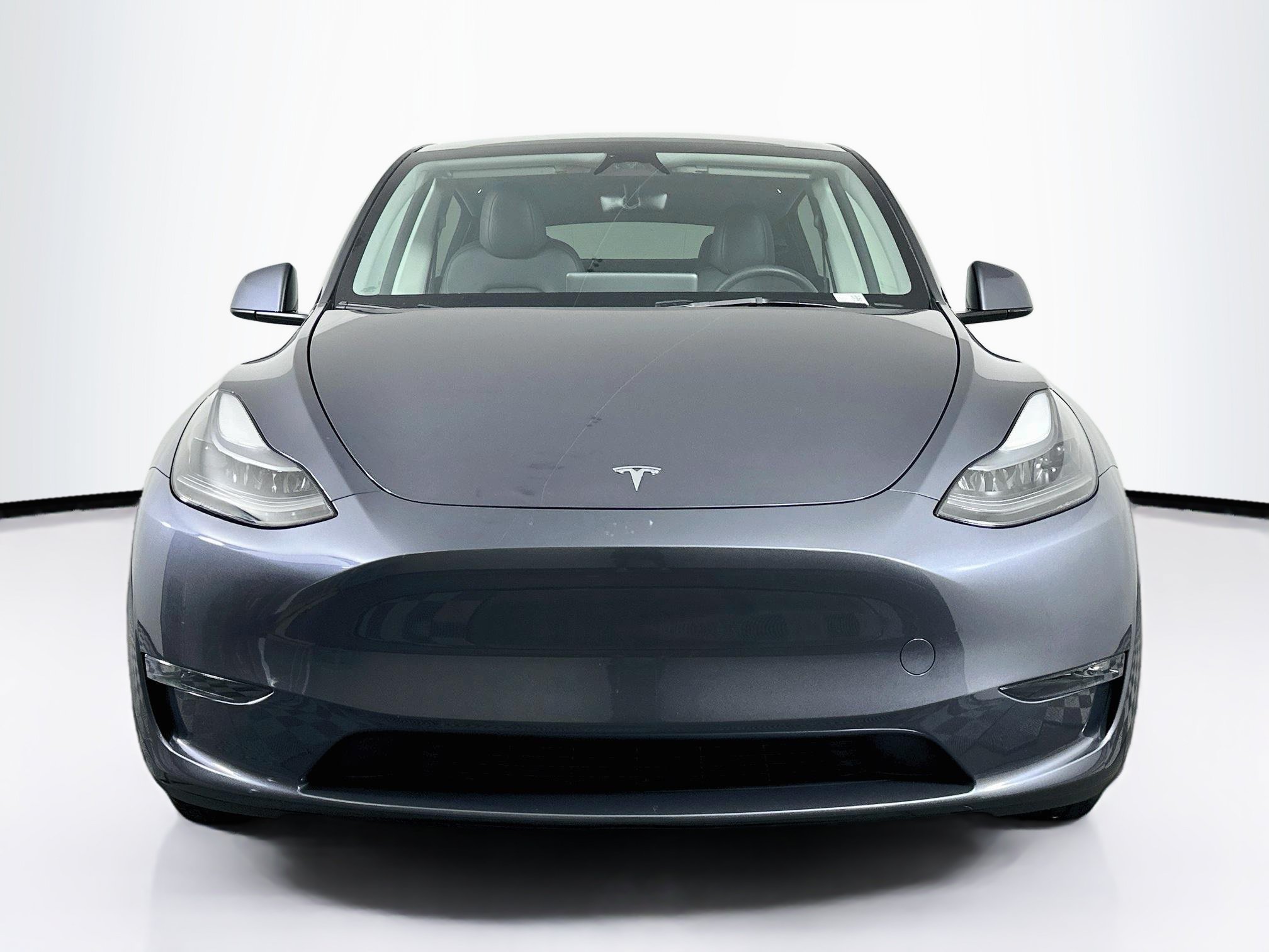Used 2023 Tesla Model Y 2WD image 2