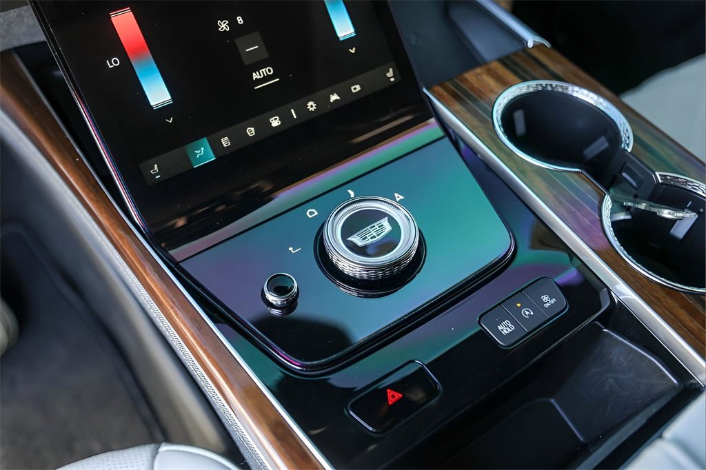 Certified 2025 Cadillac Escalade Sport Platinum w/ LPO, ONYX Package image 19