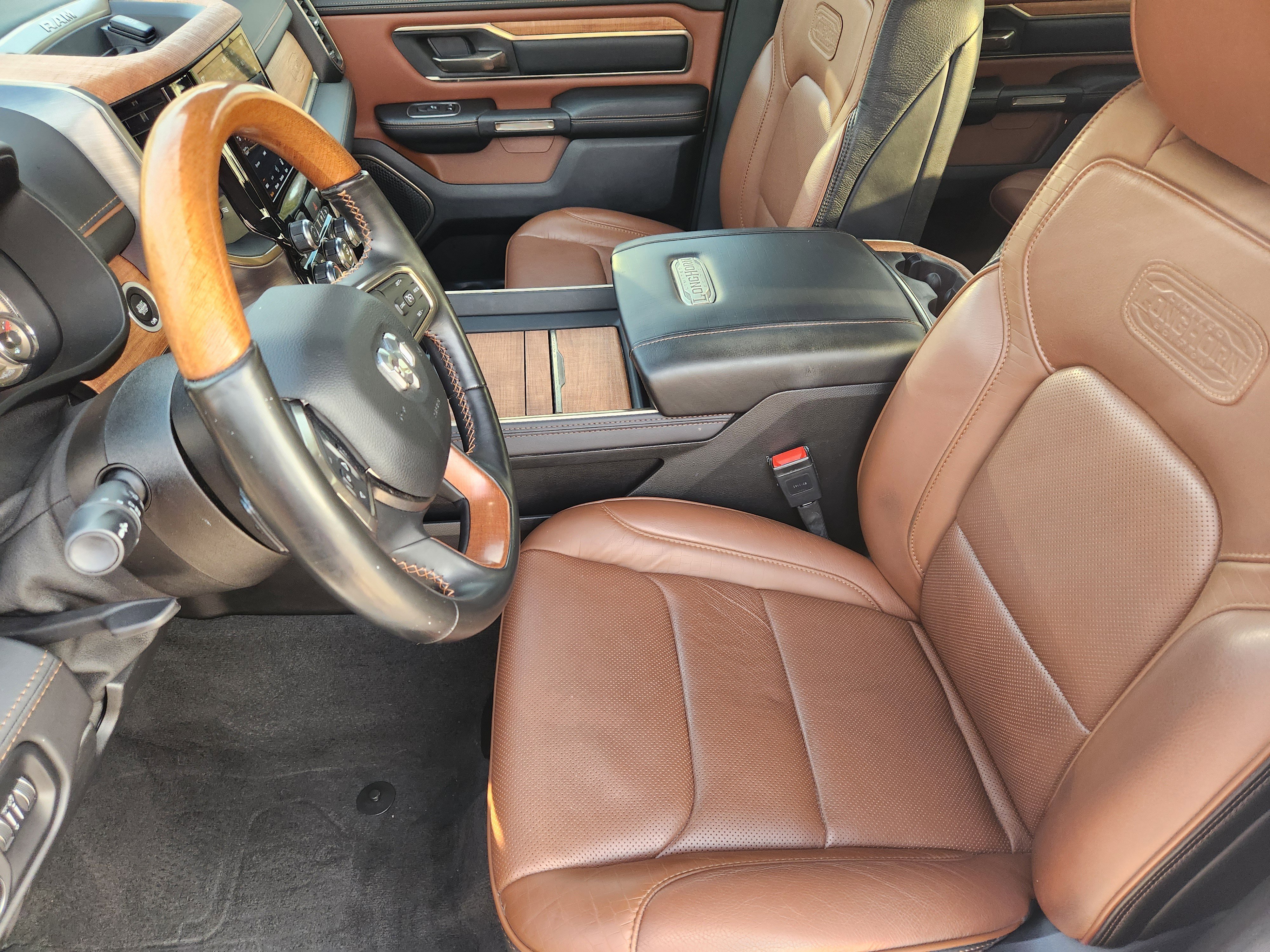 Used 2021 RAM 1500 Limited w/ Bed Utility Group image 14