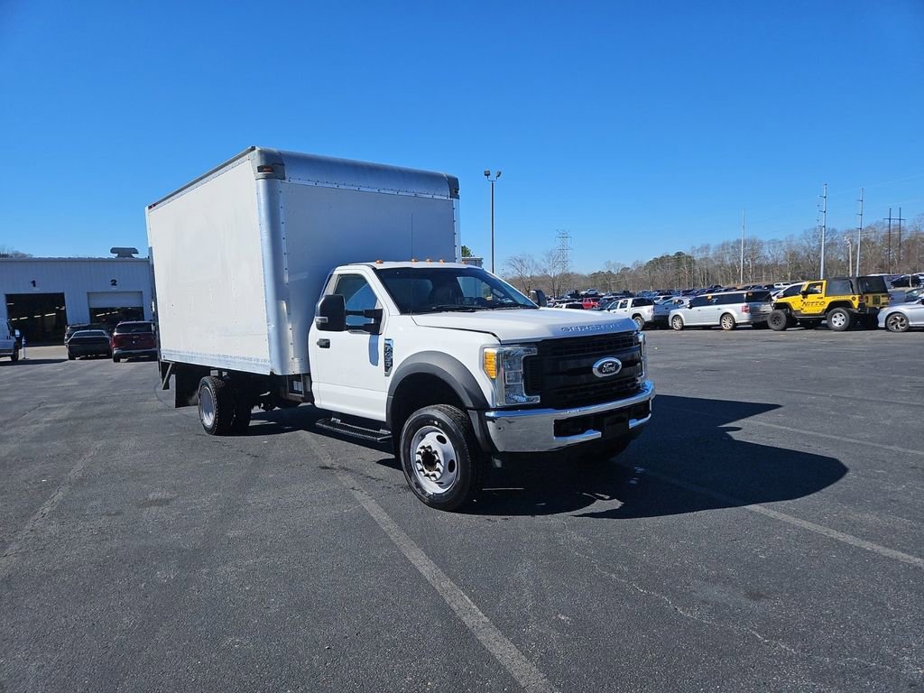 Used 2017 Ford F450 XL w/ Power Equipment Group image 1
