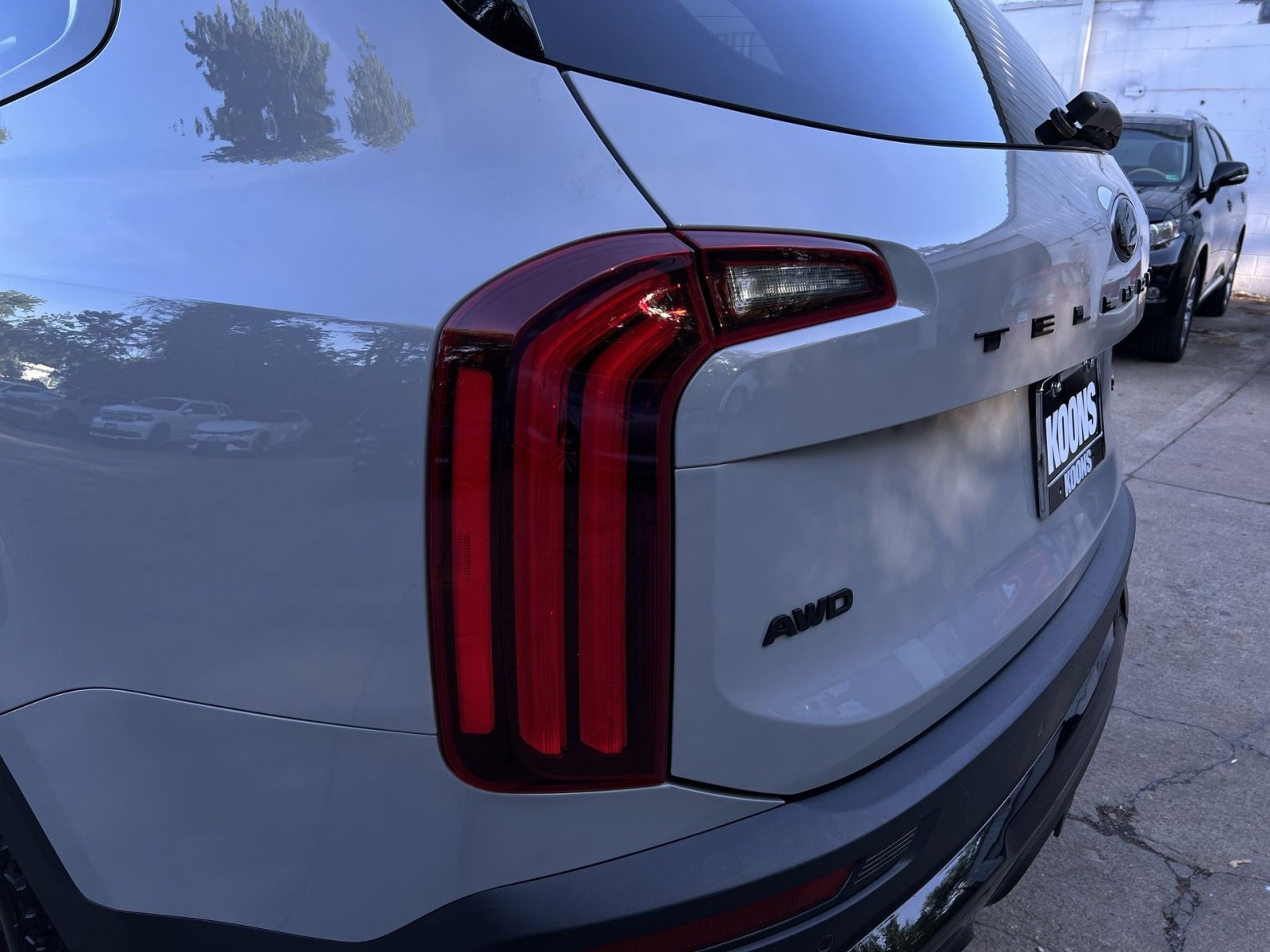 Used 2021 Kia Telluride SX w/ SX Prestige Package AWD/4WD image 17