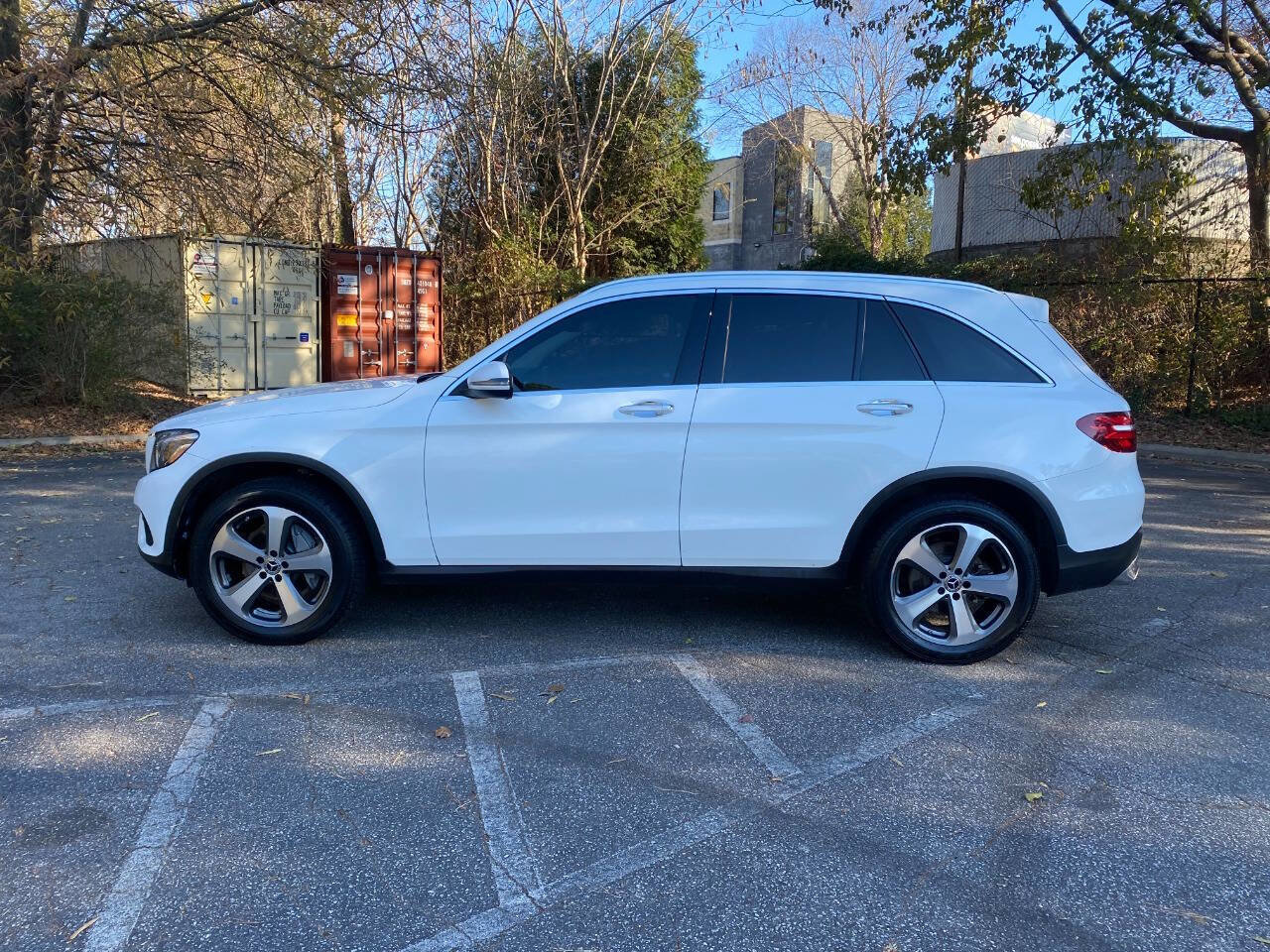 Used 2019 Mercedes-Benz GLC 300 image 2