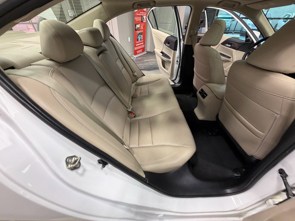Used 2016 Honda Accord Touring image 51