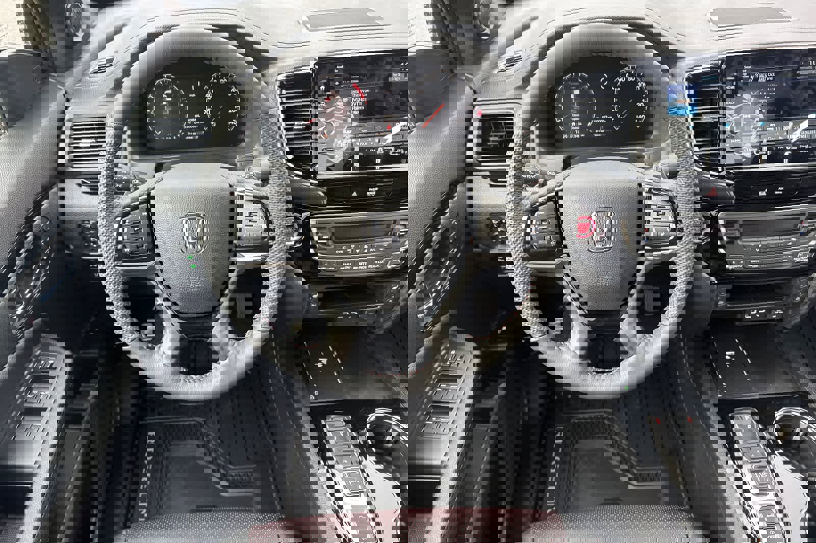 New 2026 Honda Ridgeline Black Edition image 16