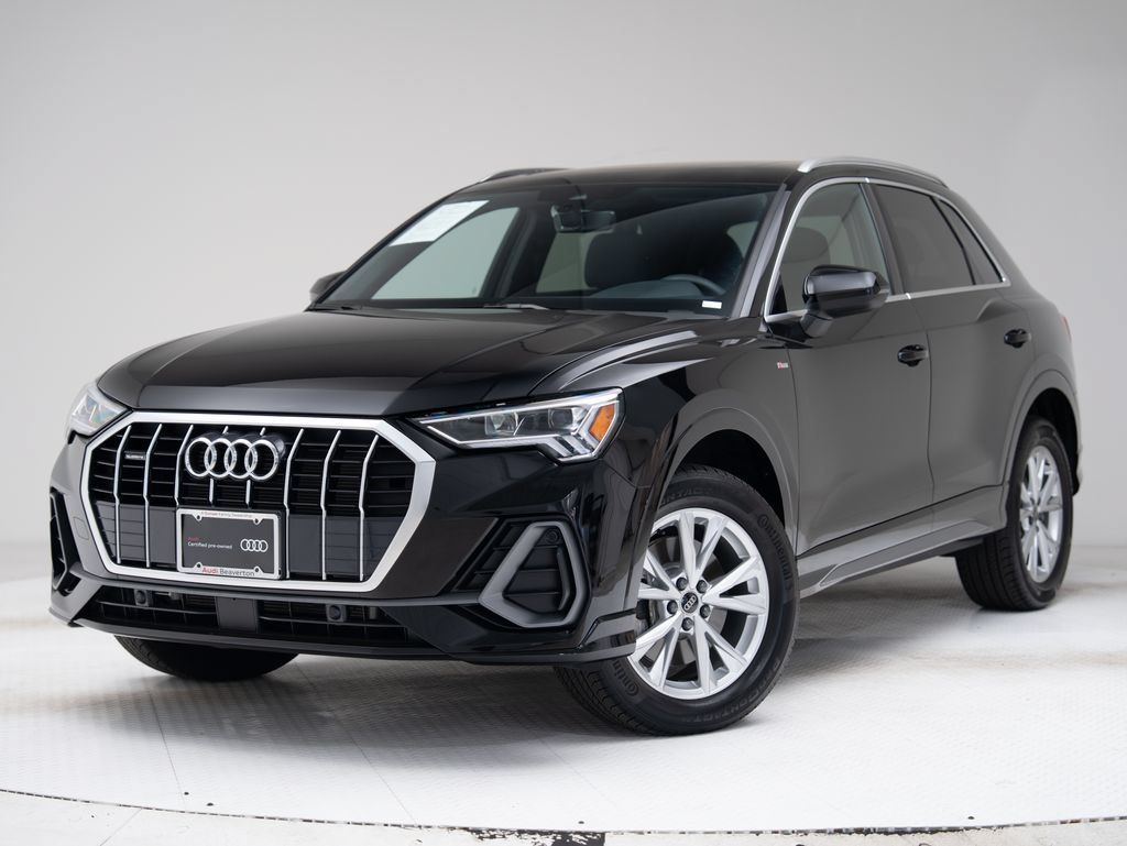 Certified 2025 Audi Q3 2.0T Premium w/ Convenience Package