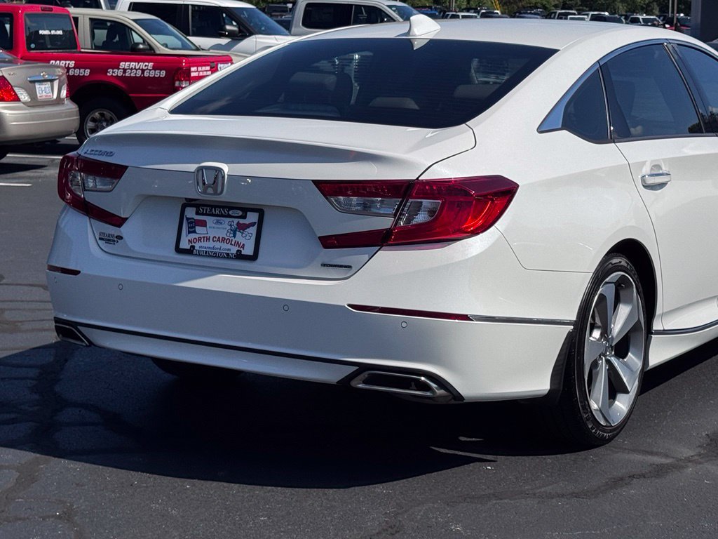 Used 2018 Honda Accord Touring image 37