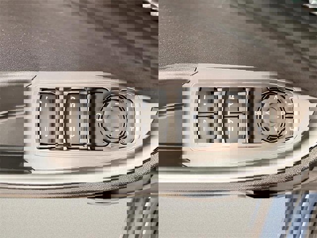 Certified 2024 Chevrolet Malibu LT image 21