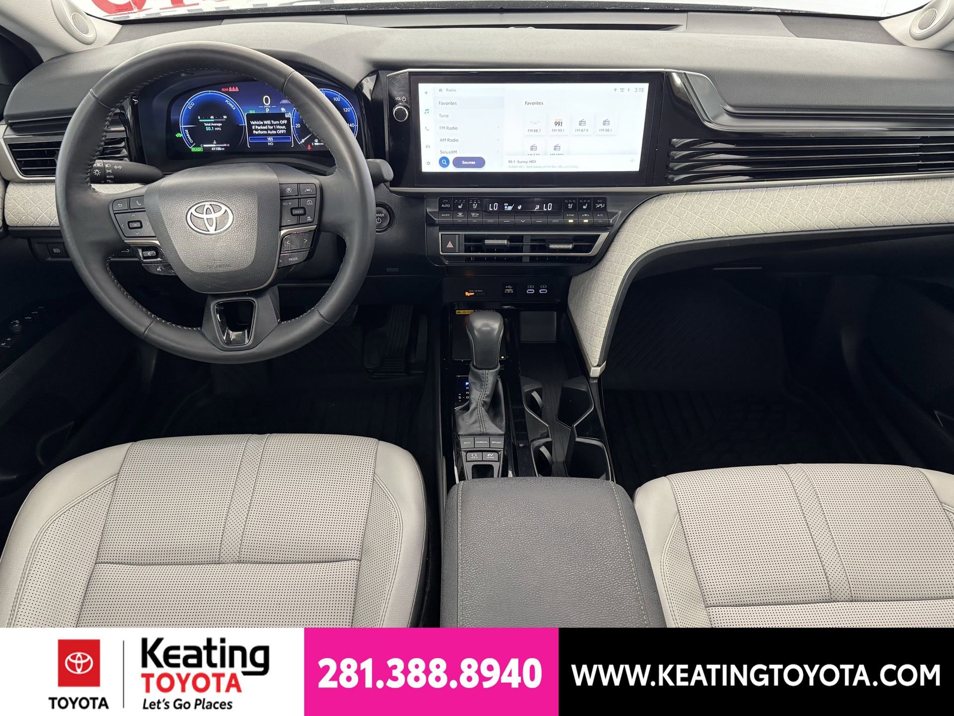 Used 2025 Toyota Camry XLE FWD image 24