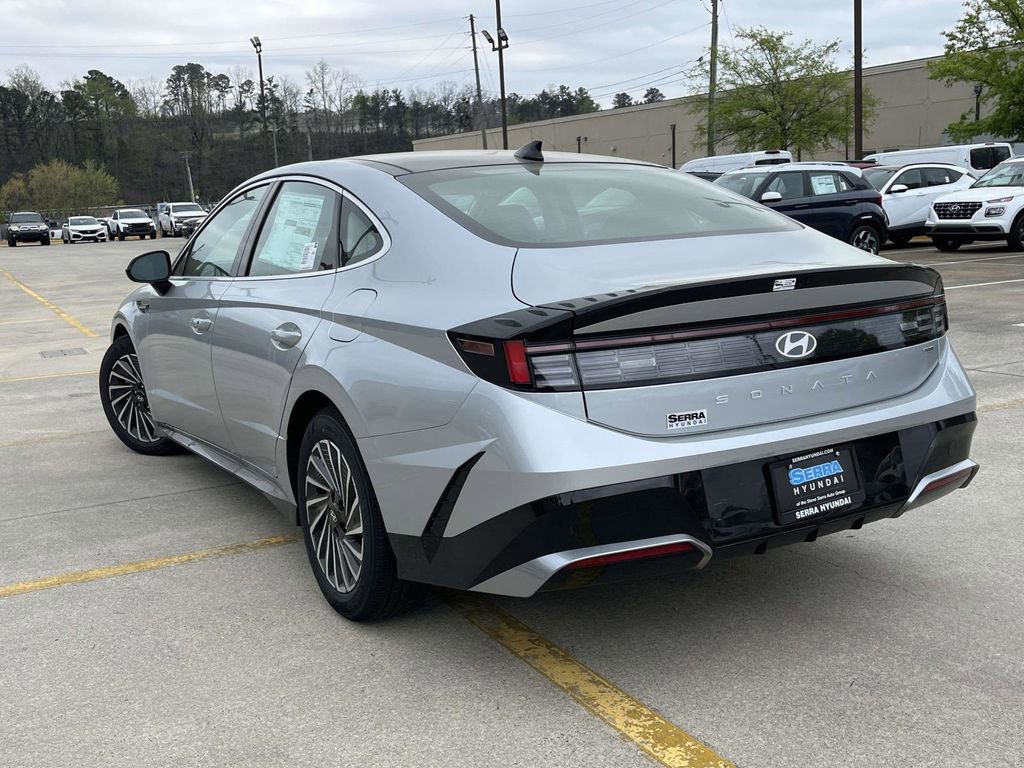 Used 2026 Hyundai Sonata SEL image 4