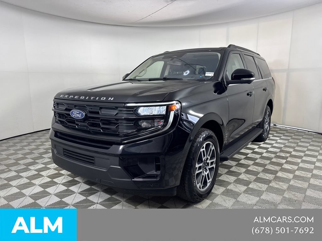 Used 2025 Ford Expedition Active