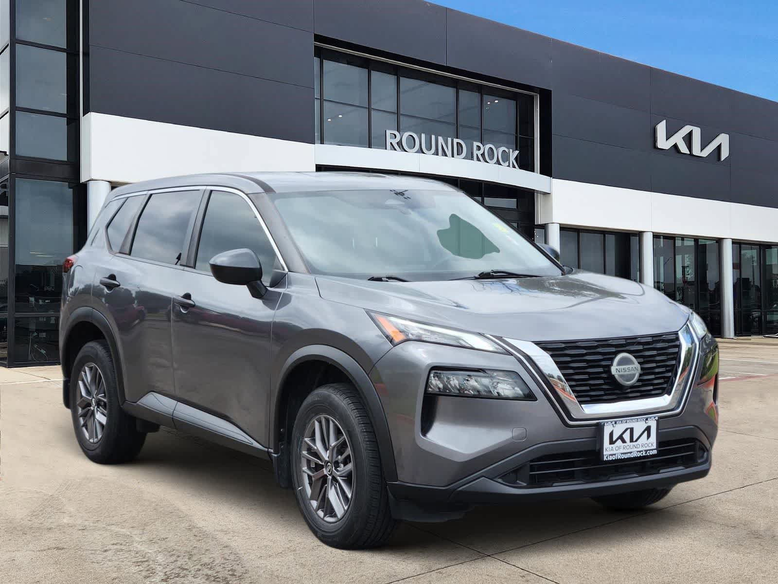 Used 2021 Nissan Rogue S AWD/4WD image 3