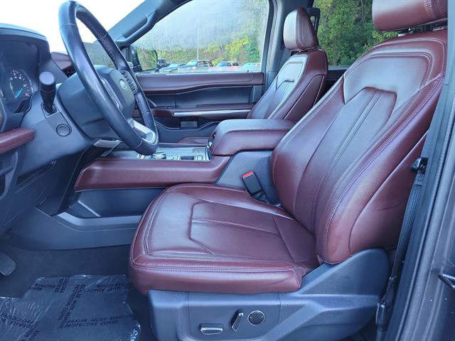 Used 2024 Ford Expedition Max Limited image 3