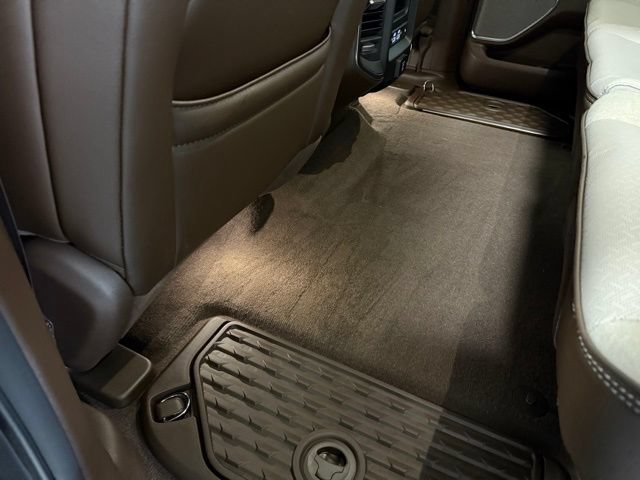 Used 2025 RAM 1500 Laramie w/ Advanced Safety Group II AWD/4WD image 28