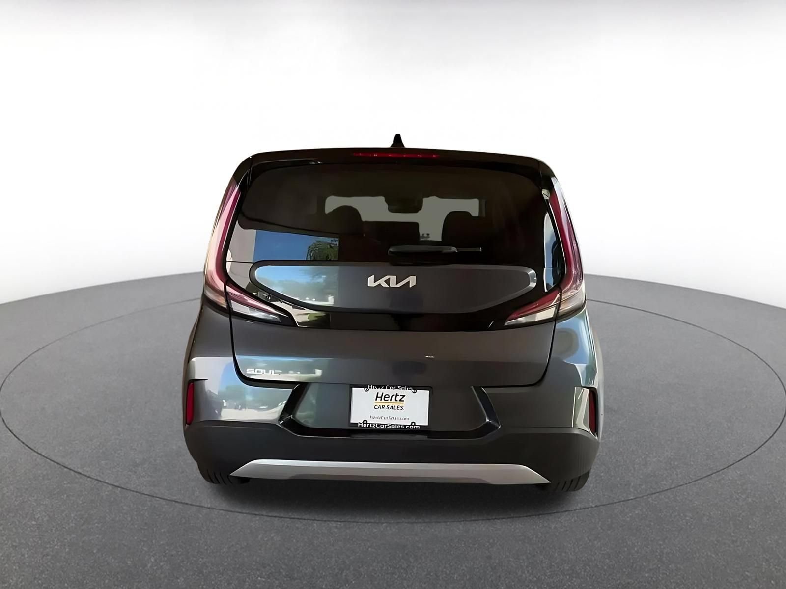 Used 2025 Kia Soul LX w/ LX Technology Package FWD image 12