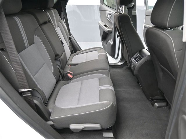 Used 2025 Chevrolet Blazer LT image 16