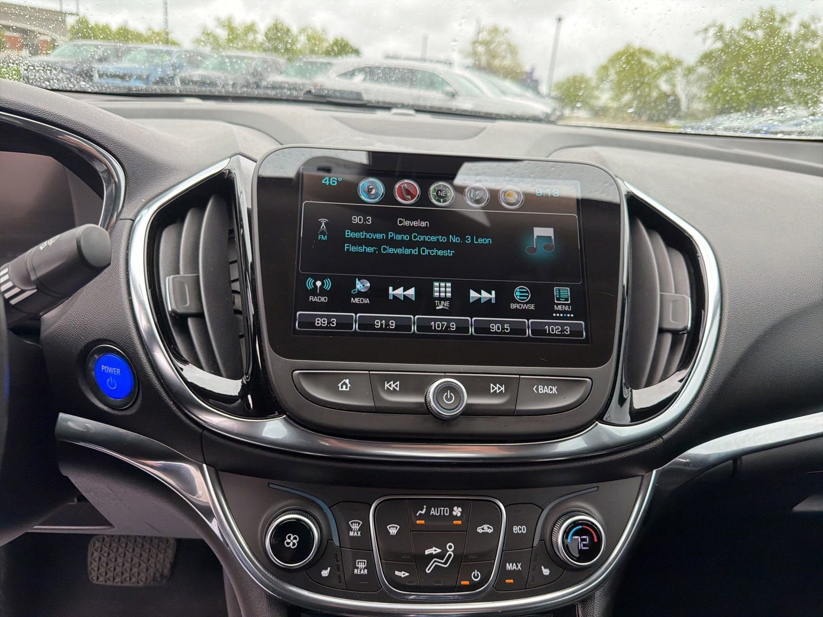 Used 2018 Chevrolet Volt Premier w/ Driver Confidence Package FWD image 13