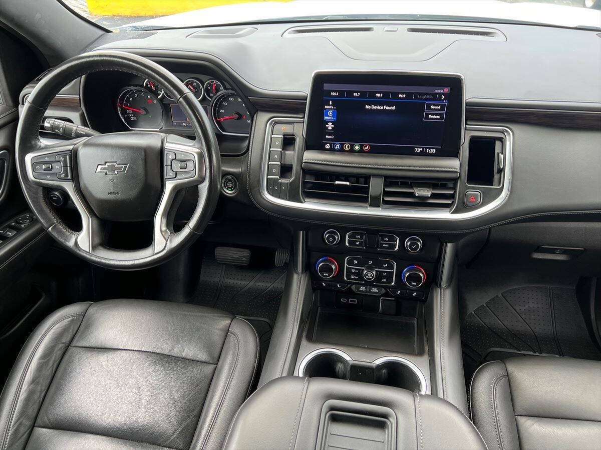 Used 2021 Chevrolet Tahoe Z71 w/ Luxury Package AWD/4WD image 11