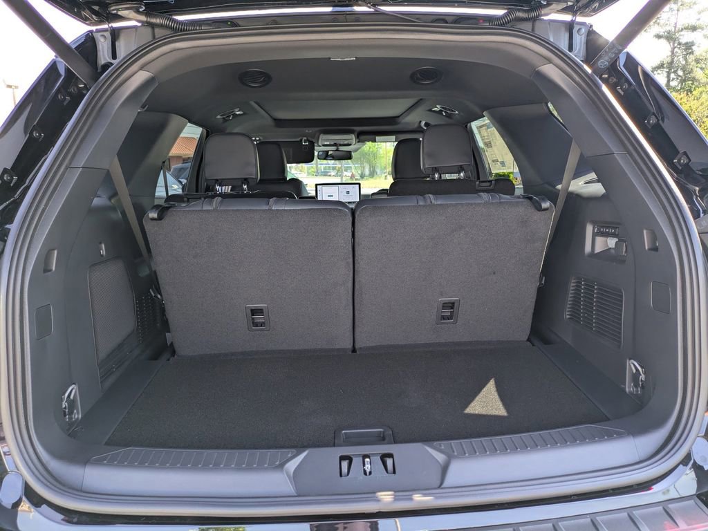 New 2026 Ford Explorer Tremor image 13