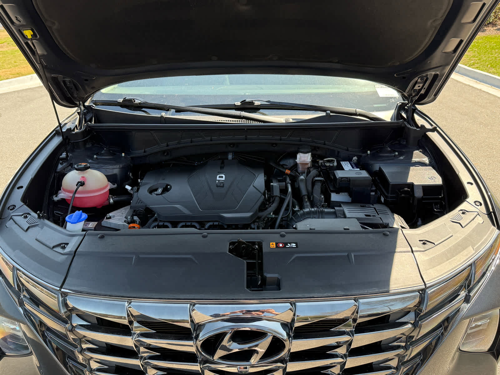 Used 2022 Hyundai Tucson Limited w/ Cargo Package image 31