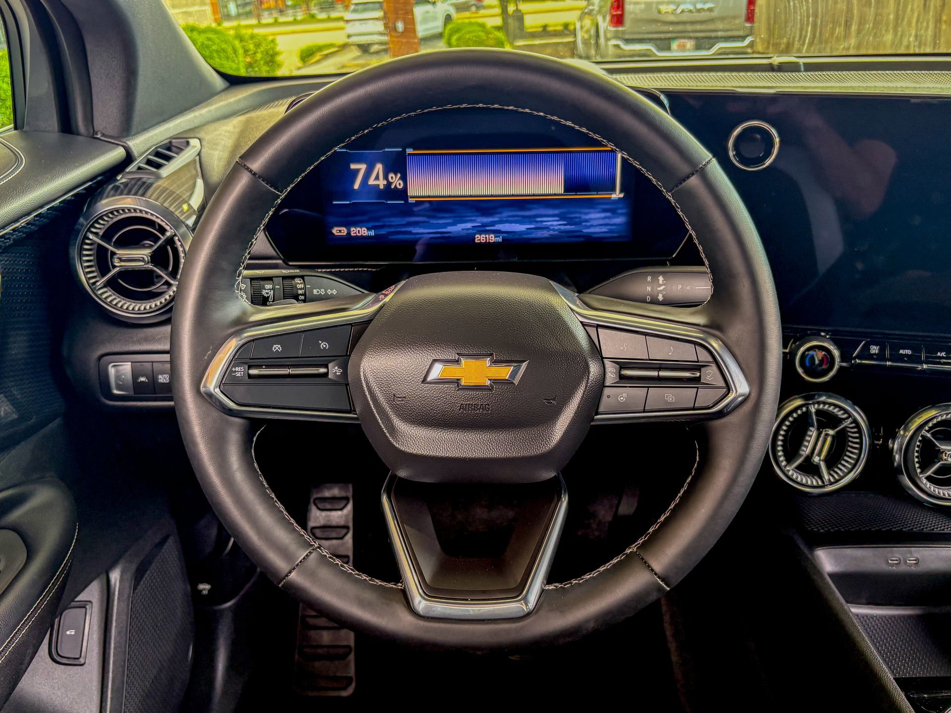 Used 2024 Chevrolet Blazer EV LT AWD/4WD image 25
