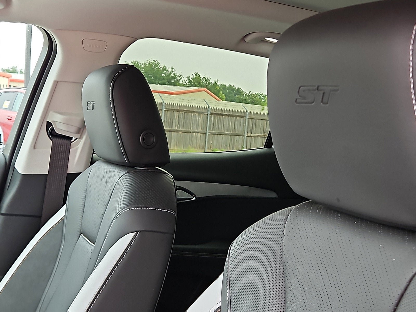 New 2026 Buick Envision Sport Touring AWD/4WD image 11