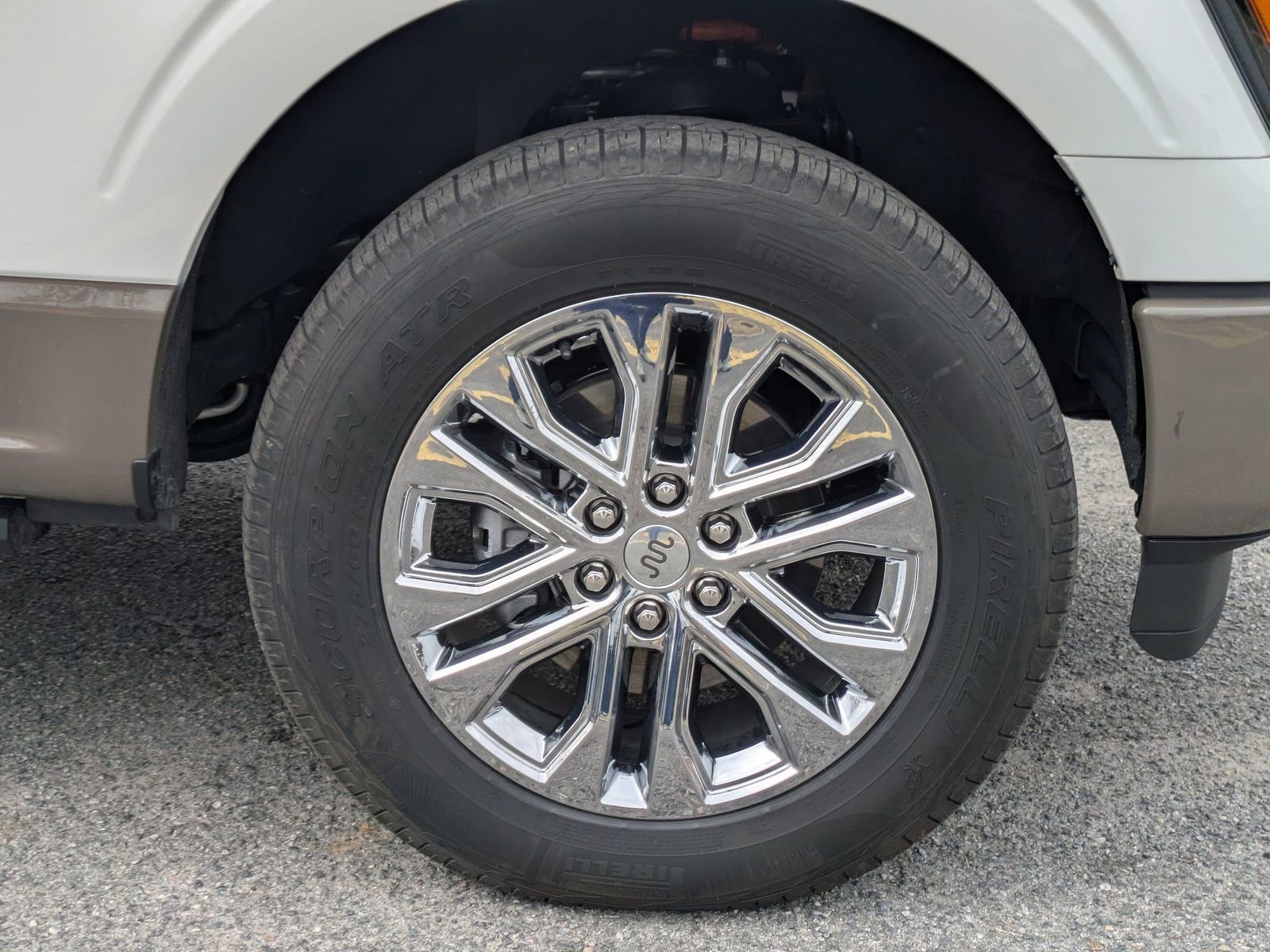 Certified 2025 Ford F150 King Ranch w/ FX4 Off-Road Package AWD/4WD image 12