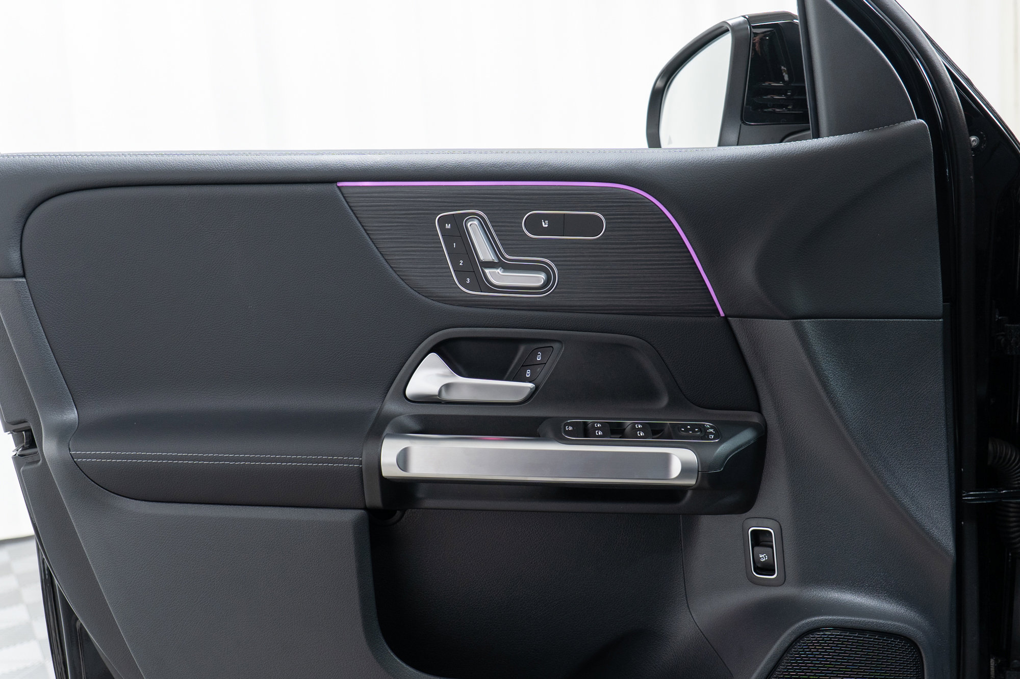 New 2026 Mercedes-Benz GLB 250 4MATIC image 11