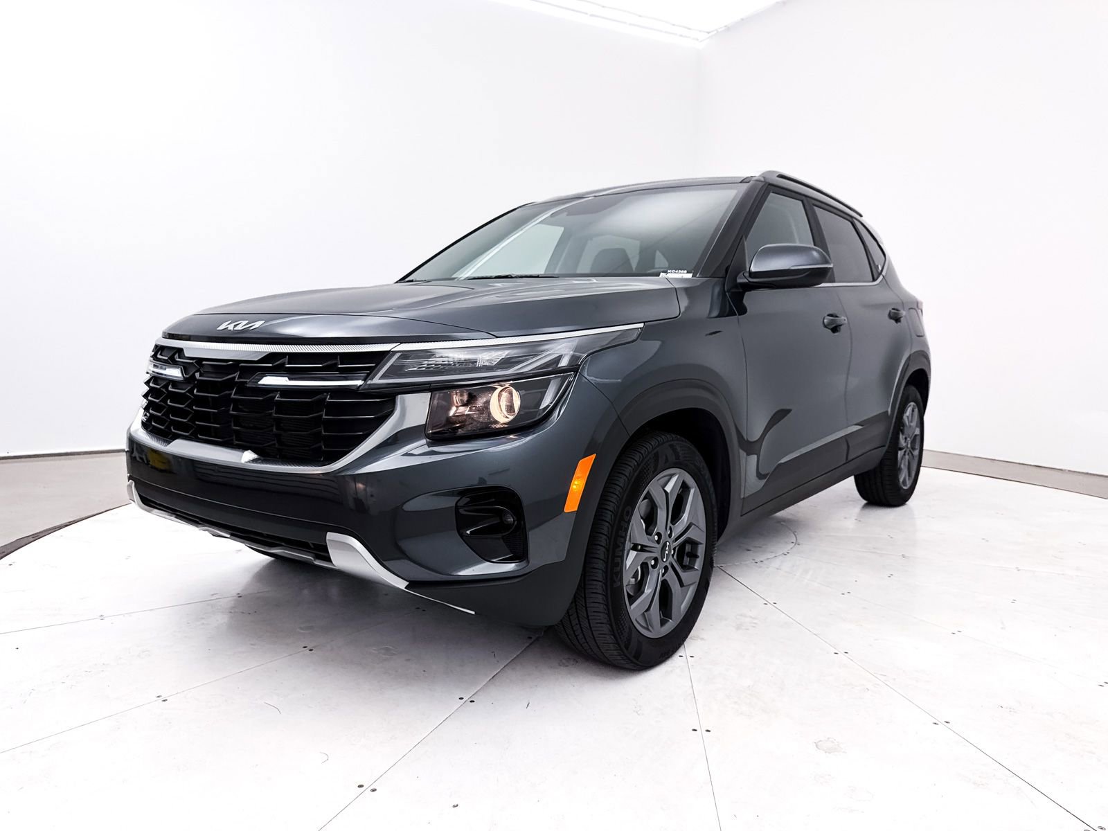 Certified 2024 Kia Seltos S image 14