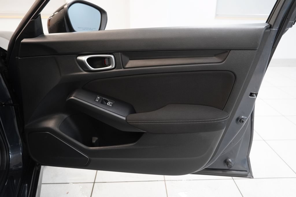 Used 2023 Honda Civic Sport image 29