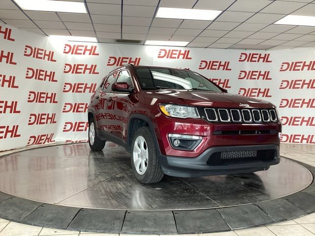 Used 2020 Jeep Compass Latitude w/ Cold Weather Group AWD/4WD image 1