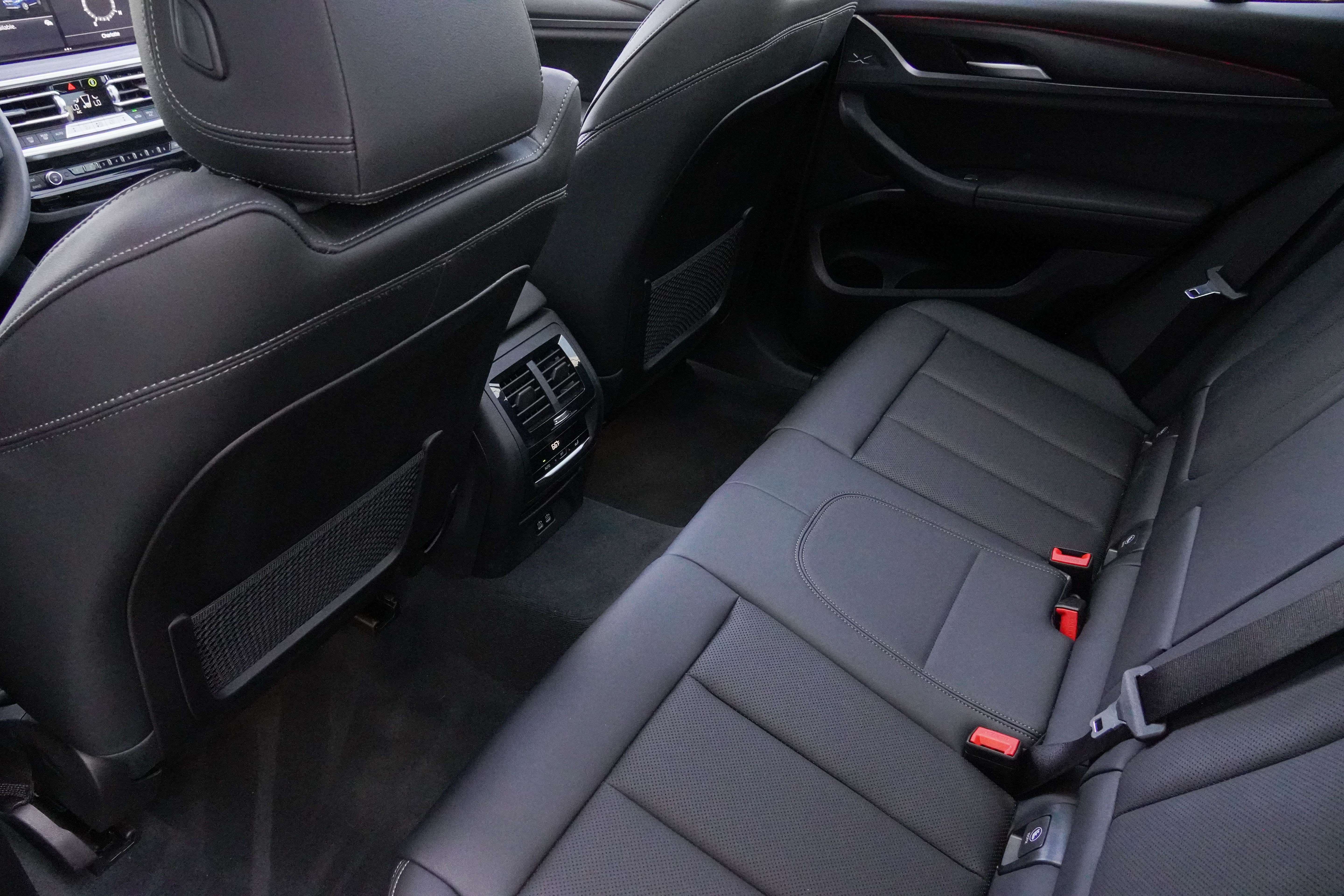 Certified 2023 BMW X3 sDrive30i w/ Premium Package RWD image 35
