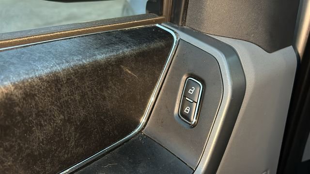 Used 2021 Ford F150 XLT w/ Equipment Group 302A High image 9