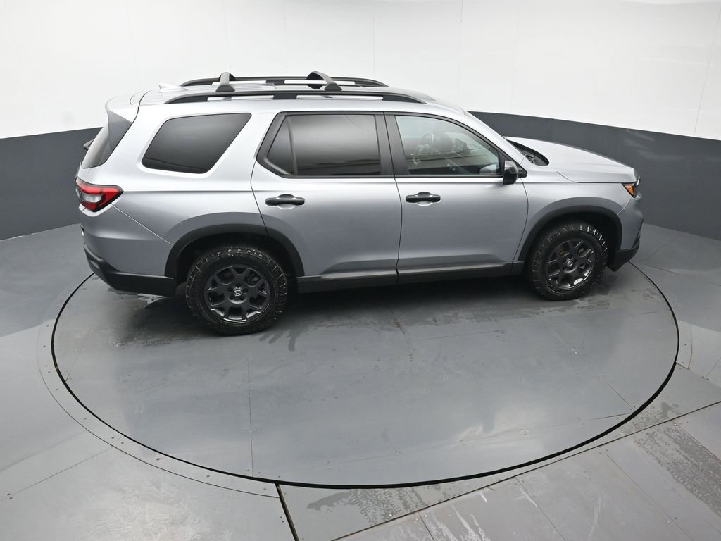 Used 2023 Honda Pilot TrailSport image 42