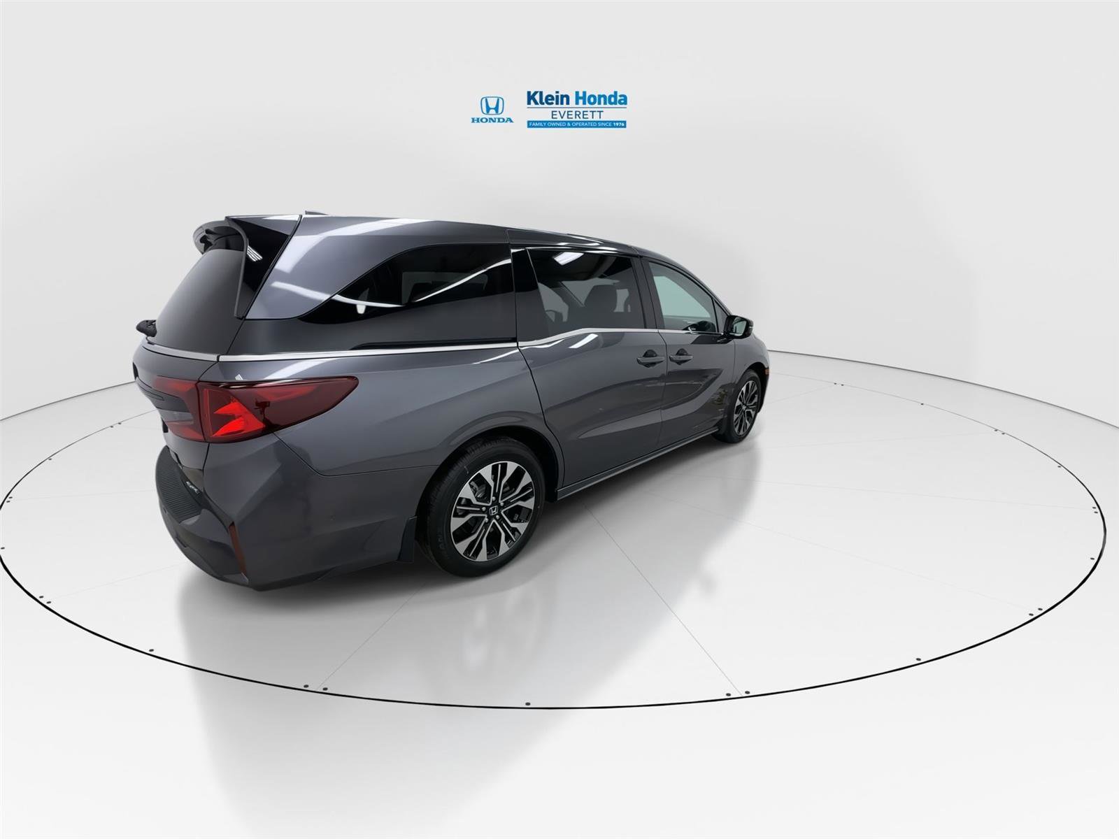 New 2026 Honda Odyssey Elite image 2
