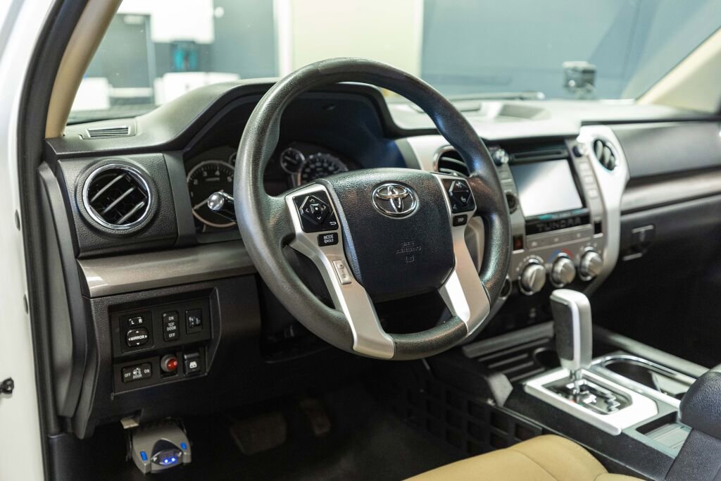 Used 2014 Toyota Tundra SR5 w/ TRD Off Road Package AWD/4WD image 11
