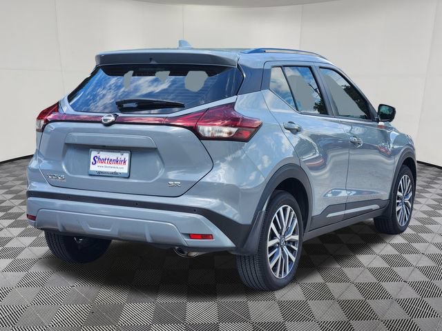 Used 2024 Nissan Kicks SR w/ SR Premium Package FWD image 5