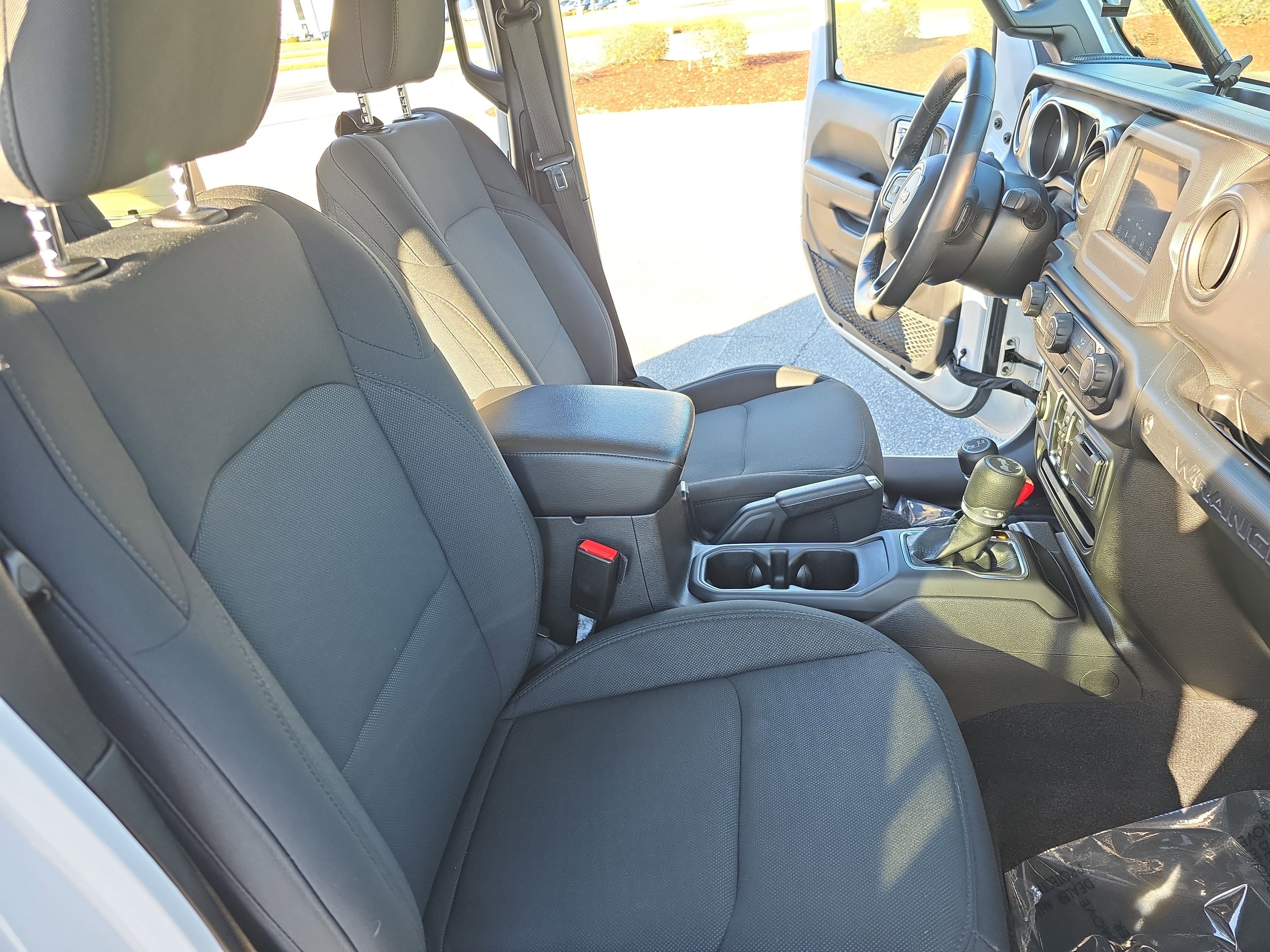 Used 2021 Jeep Wrangler Unlimited Willys image 10