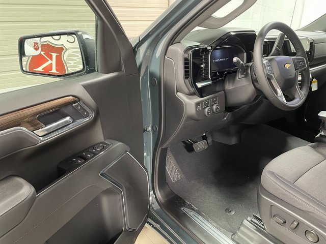 New 2026 Chevrolet Silverado 1500 LT image 10