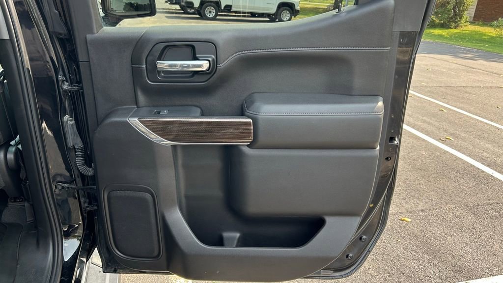 Used 2022 Chevrolet Silverado 1500 RST w/ Convenience Package II image 12