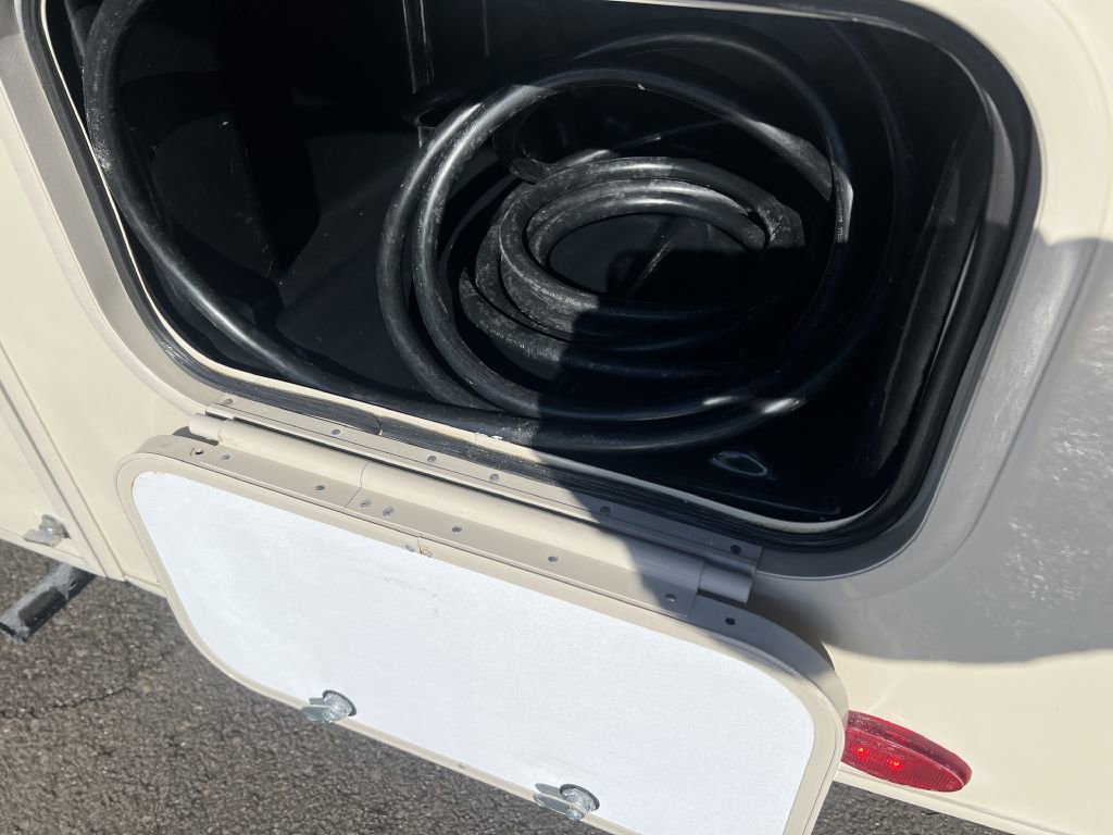 Used 2018 Mercedes-Benz Sprinter 3500 image 27