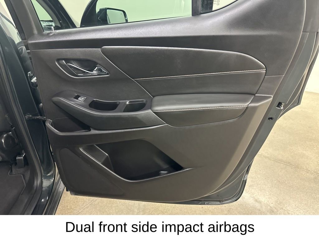 Used 2019 Chevrolet Traverse LT image 25