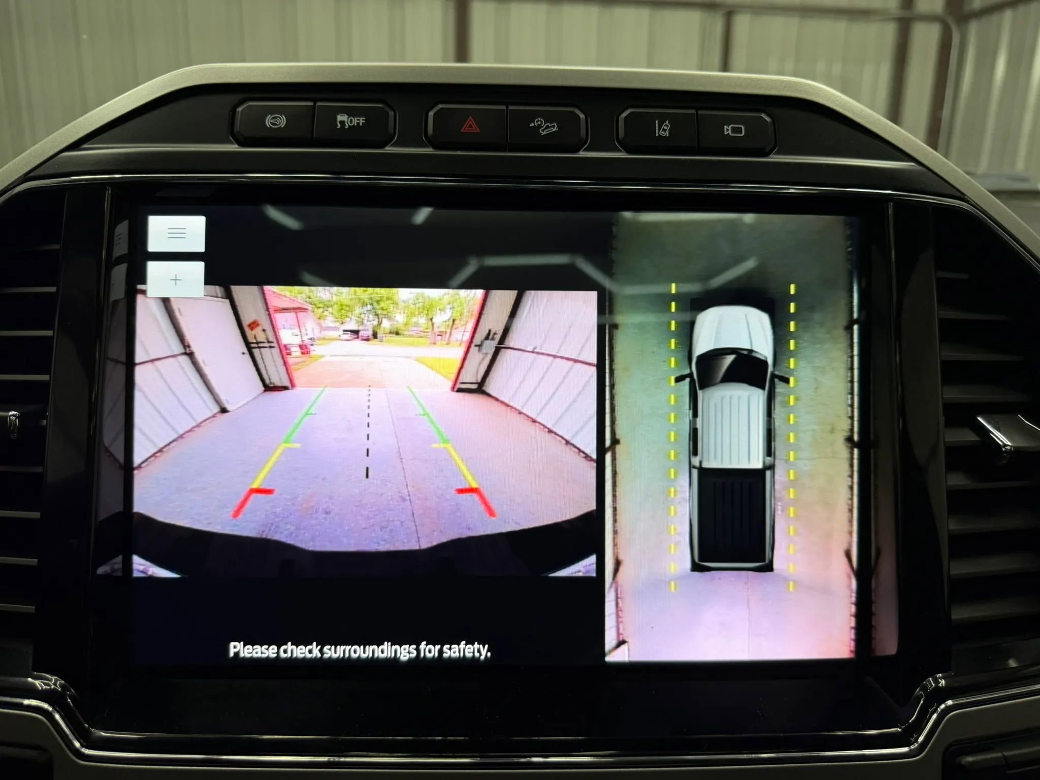 Used 2022 Ford F350 Platinum AWD/4WD image 15