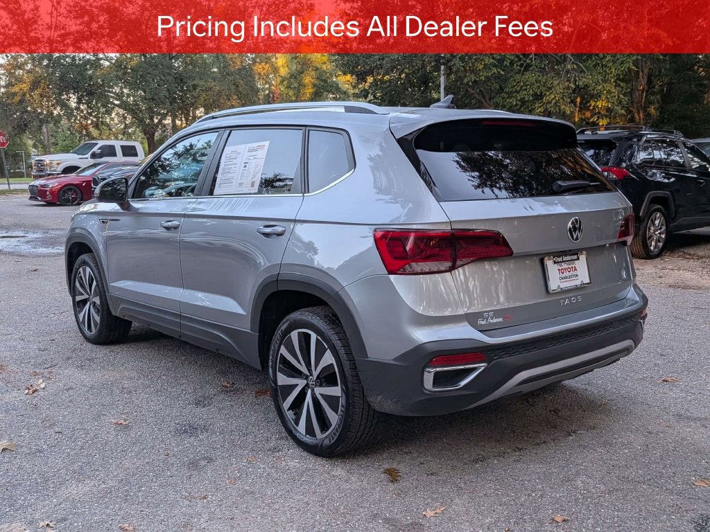 Used 2024 Volkswagen Taos SE FWD image 6