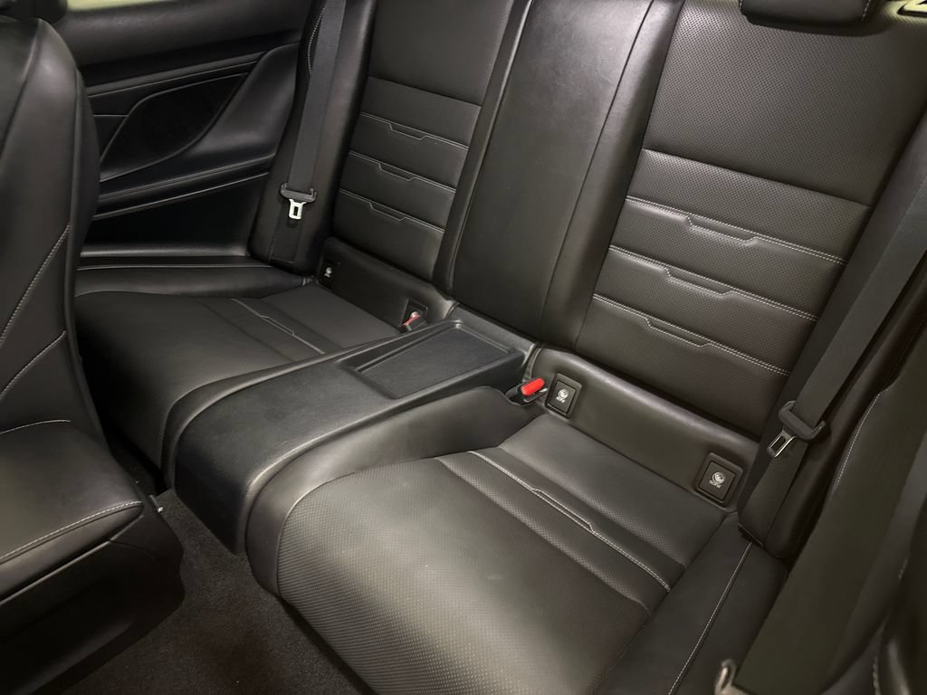 Used 2016 Lexus RC 200t RWD image 17