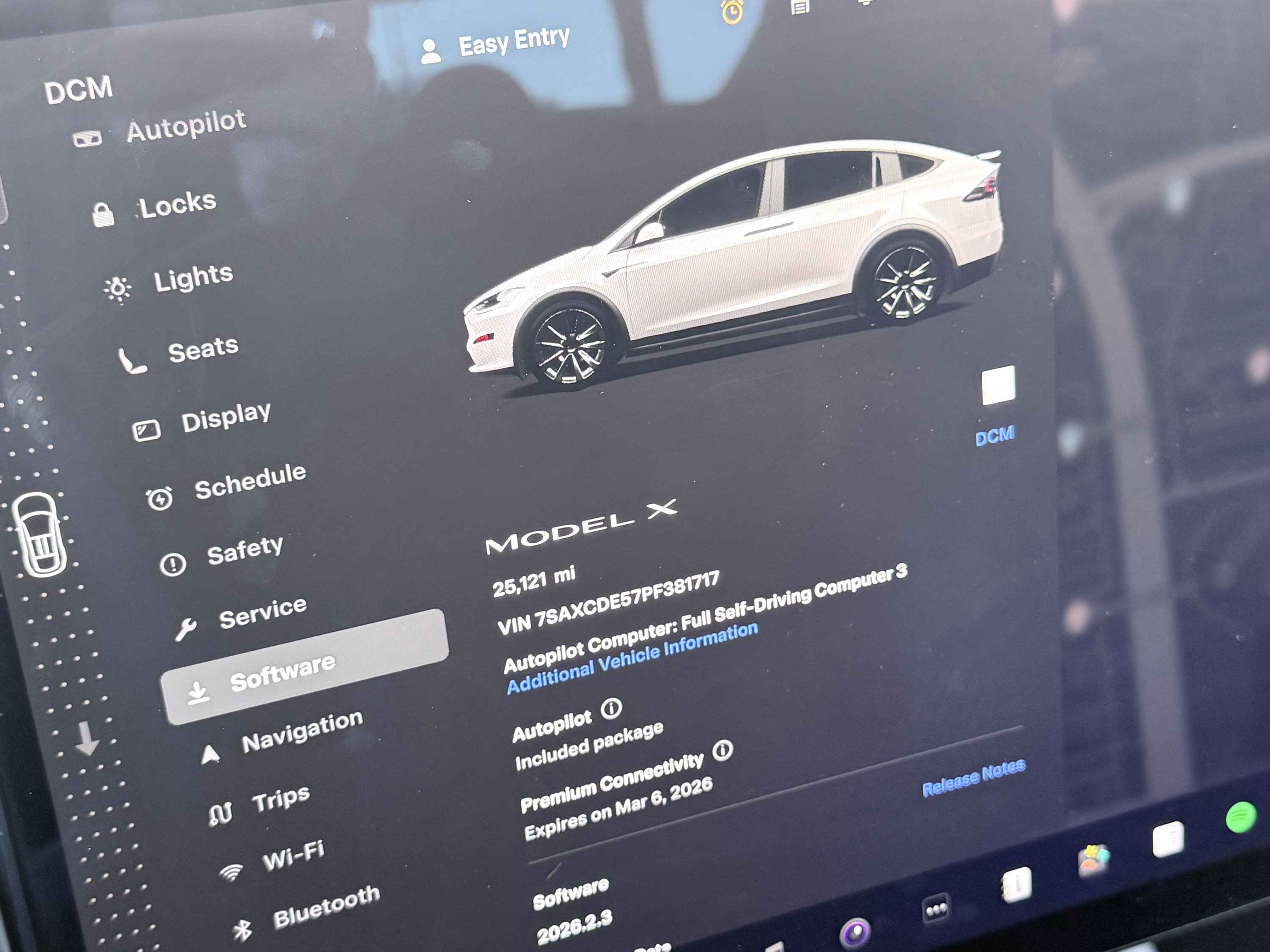 Used 2023 Tesla Model X AWD/4WD image 94